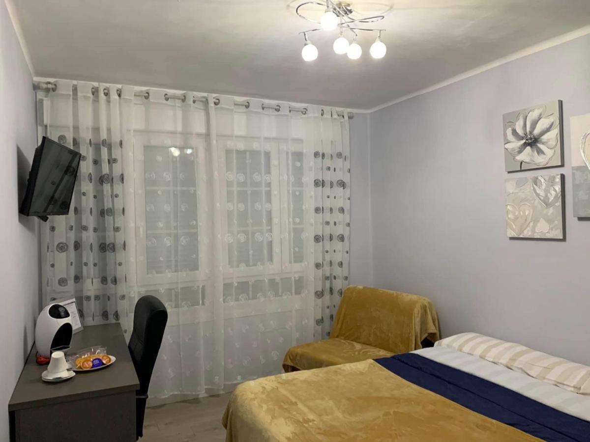 La Rosa Azul Rooms ปอนเฟร์ราดา ภายนอก รูปภาพ